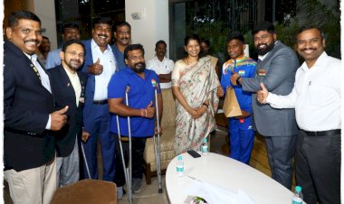 Official Delegation Met Ms. Kanimozhi M.P after Mariyappan winning Silver Medal in Tokyo 2020